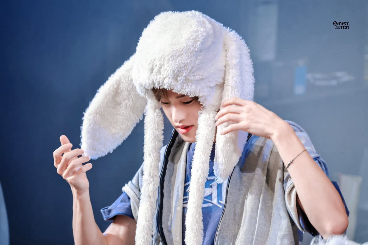 ddori12345678's tweet photo. 세계 또끼의 날 축하해요~
뜌끼 아랑해 💕

 (\ (\     
(⠀⠀•)  
( o ⠀ ) https://t.co/0wbtmT6UXS