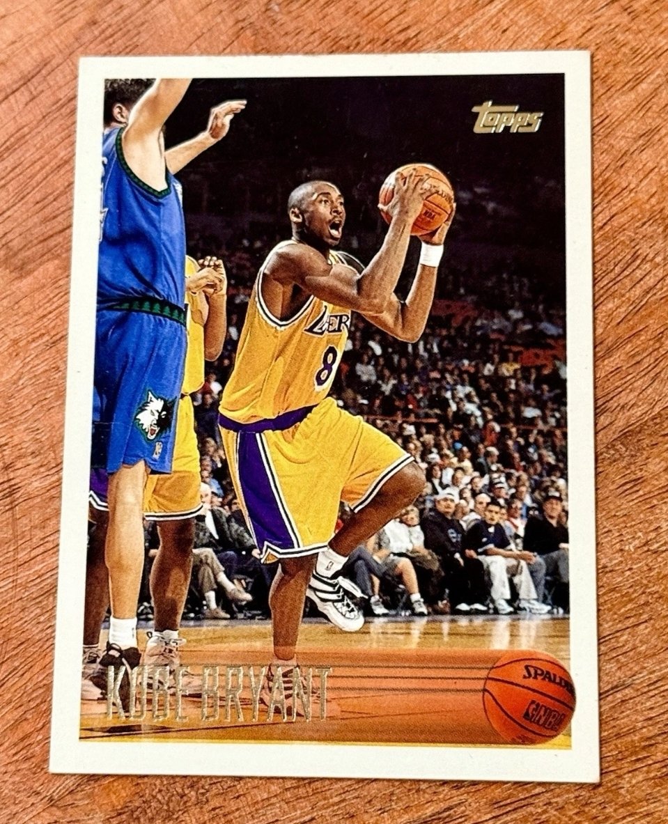 vanisk's tweet photo. A much needed Kobe Bryant RC was added to the vault recently. Nothing crazy but I love it https://t.co/eQQd8Rdvnw