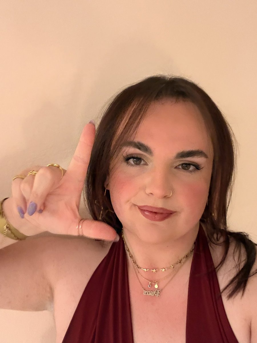 Goddesstillyxo's tweet photo. First night out in Greece, what loser is funding? 

Findom femdomme paypiggy drinkssub https://t.co/qW9SUpX7sQ