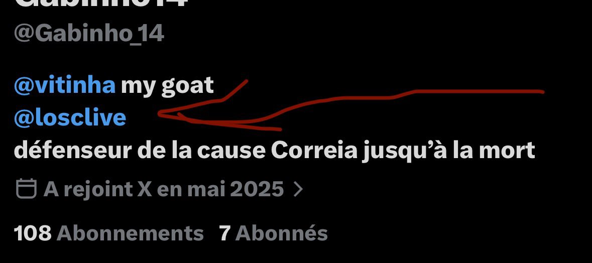Gabinho_14's tweet photo. @yexiu6555462 @sraap_777 @_BeFootball @footmercato Toujours pas bro les supporters de Chelsea vous avez un problème décidément 2 milliards pour une conférence League ça vous rend pas heureux??? https://t.co/YWWsRT12Zn