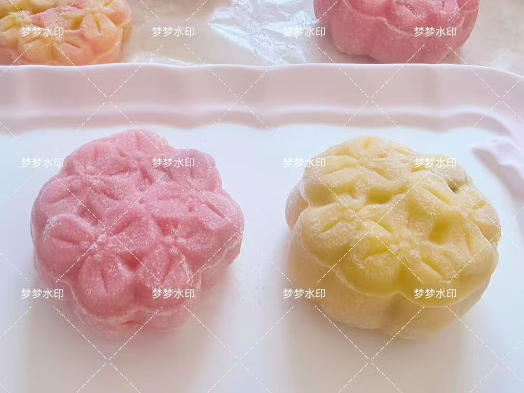 n964579466's tweet photo. hj月饼 #黄金零食 https://t.co/dWVdhQFEaq