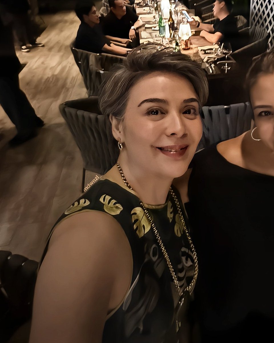 mdwnzl_'s tweet photo. SHE'S SOO BEAUTIFUL 🥹 https://t.co/rkqZz0jyhg