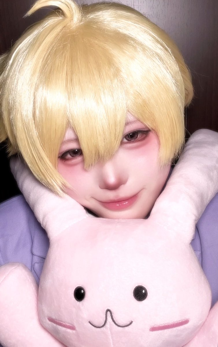 Kagura25_cos's tweet photo. チョコもうさちゃんもだぁいすき！ https://t.co/WXub1ESaAG