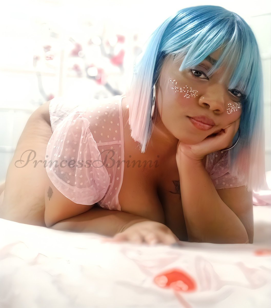 PrincessBrinni's tweet photo. Yours In desire and dominance. Order a custom clip. Let me bring your dream to life. https://t.co/KvWFFbLHpz https://t.co/14NYHRrpMZ