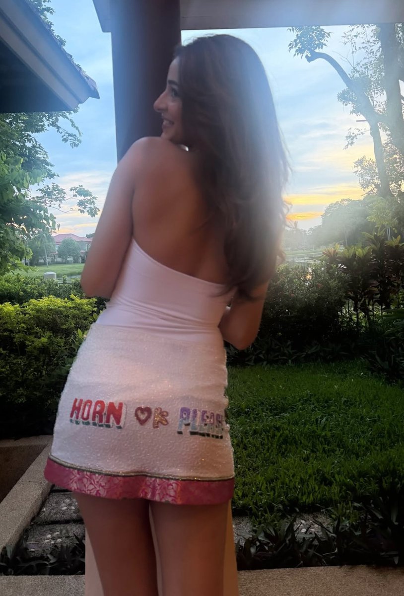 Ananya_Universe's tweet photo. Bae's style? Iconic 💗✨️

#AnanyaPanday #Bollywood #Travel #Fashion #Trending #Trending #GenZIcon #CallMeBae #PopCulture #Trending #Viral https://t.co/SPsnw0zwZh
