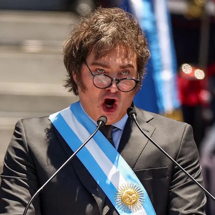 updatecharts's tweet photo. A pobreza na Argentina atingiu 32,3% da população no primeiro semestre de 2026, colocando o país entre os que apresentam as MAIORES TAXAS DE POBREZA da América do Sul. https://t.co/GJda8MkwzL