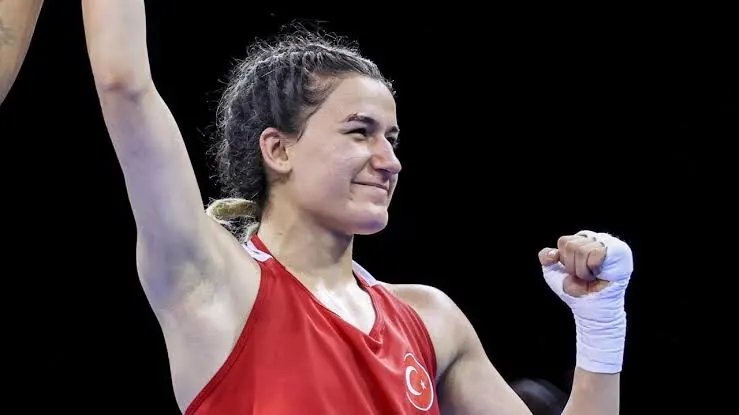 harunresitk's tweet photo. 🇹🇷Ülkemizi gururlandıran sporcularımızın başarıları daim olsun ❤
Busenaz Çakıroğlu
Busenaz Sürmeneli
Hatice Akbaş
Havvanur Kethüda
#EuropeanBoxing
#Sofıa2026 https://t.co/zIOSG2Bqkz
