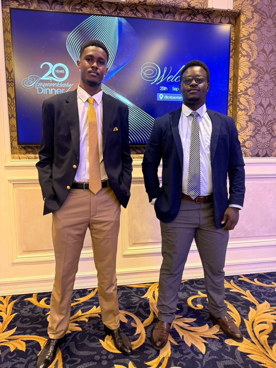 kingvas0's tweet photo. Munajuwa Huyu mp ? https://t.co/Z95NVWRZrG