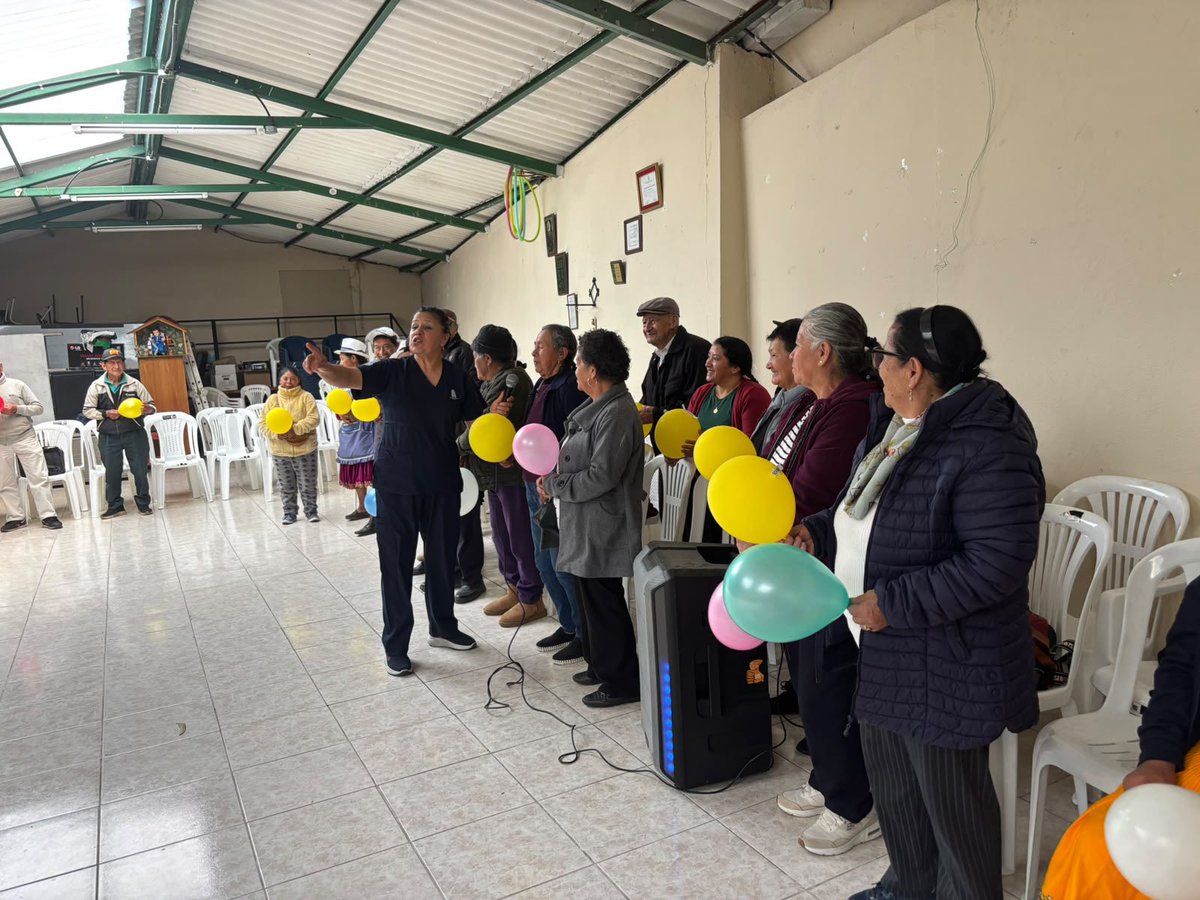 IESS_SSC's tweet photo. En Marianza, Azuay, compartimos un nuevo espacio con nuestros jubilados y pacientes crónicos.

Un taller mensual para orientarnos, prevenir y seguir cuidando nuestra salud. 🌿

Porque acompañar también es cuidar. https://t.co/CCVcvxl79m
