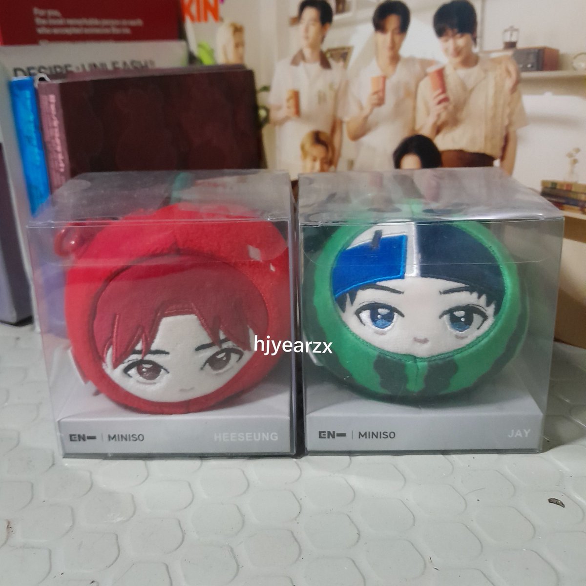 hjyearzx's tweet photo. hello! may inch po ba dito sa heeseung &amp; jay fruit miniso plushie??? 

i'll sell it 400 ea nalang huhuhu once lang nalabas sa box (unsealed na siya) 🥹🥹 https://t.co/78xlm0hmGT