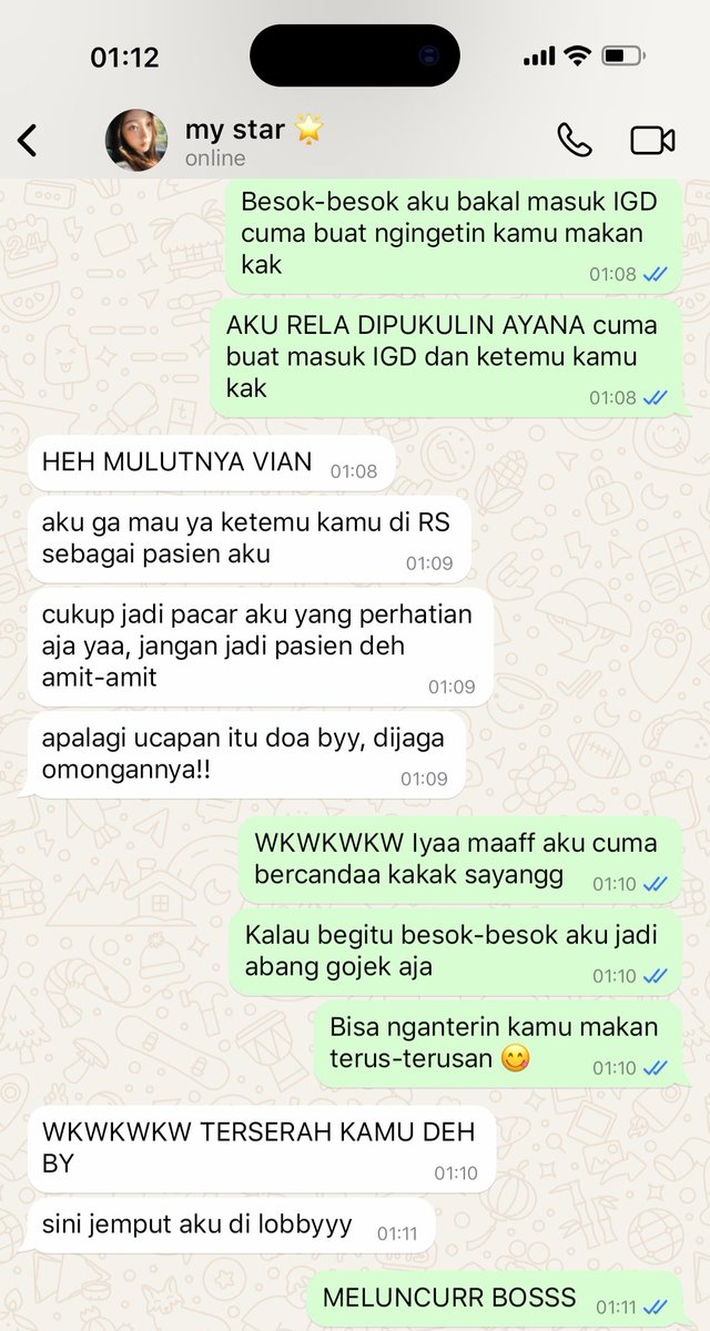 stellawian's tweet photo. a dajeongz one tweet au

; sneak peek on Livian &amp; Selena universe that I'm currently working! alias kisah romantis bocah teknik dan kakak ntik koas <3 https://t.co/44dl0DldcW