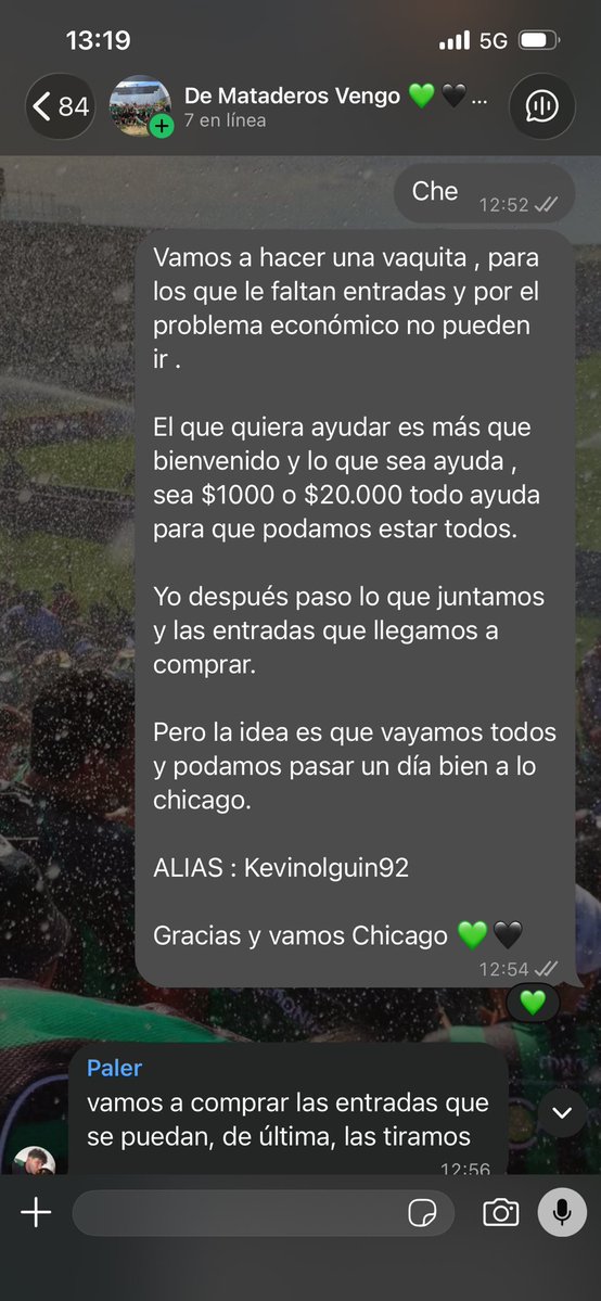Olguinkev's tweet photo. ESTO ES CHICAGO 💚🖤

Orgulloso de mi grupo , orgulloso de mis amigos.

Vamos Chicago , siempre 💚🖤 https://t.co/GXd5vZrb9e