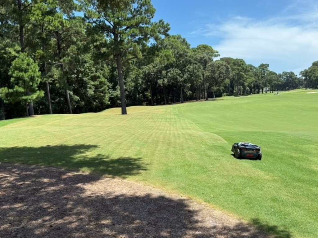 nexmow's tweet photo. 🌱 Halfway there, and the stripes are already looking beautiful!

The NEXMOW M2 has completed one half of the lawn, leaving the second half to go. Even before the entire area is finished, the difference is already easy to see. 

Clean, defined mowing patterns create a polished look across the completed section, showing the results of consistent autonomous mowing.

As the M2 continues working through the remaining turf, it follows its planned mowing route to maintain a consistent cut across the lawn. This helps maintenance teams keep large turf areas looking uniform while reducing the time spent on repetitive mowing tasks.

One half is complete, and the second half is next. By the time the M2 finishes the full area, the entire lawn will have a clean and consistent appearance with beautiful stripes from end to end.

A little progress already makes a big difference. The M2 keeps moving, one section at a time. ⚡️🌱

#NEXMOW #NEXMOWM2 #GolfCourse #GolfCourseMaintenance #GolfCourseManagement #GolfSuperintendent #TurfManagement #TurfCare #SportsTurf #CommercialMowing #AutonomousMowing #RoboticMower #RoboticMowing #MowingTechnology #LandscapeManagement #GroundsMaintenance #SmartTurf #GolfIndustry #GolfLife #PrecisionMowing #SustainableLandscaping #FutureOfTurf #InnovationInTurf #AutonomousEquipment