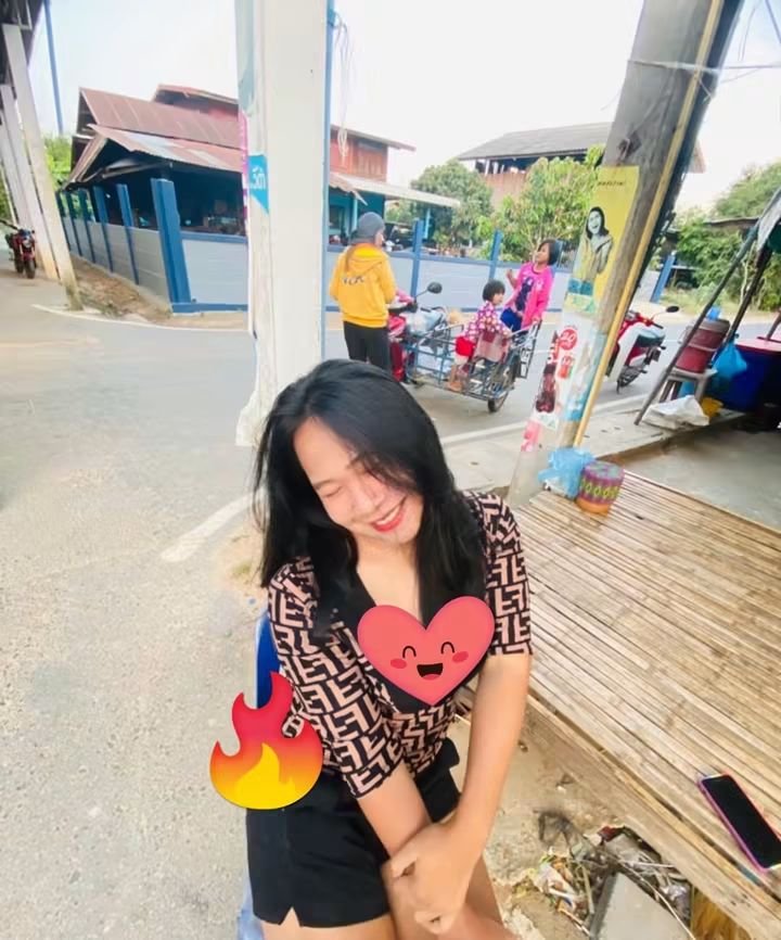 DsrfKbg65488's tweet photo. นัดอมนัดเย็ด #อุบลราชธานี #เขื่องใน  #วัยรุ่น #ชอบเอ้าดอ #สาวสอง #นัดส่งหน้ามา https://t.co/xYN1yaaHrC