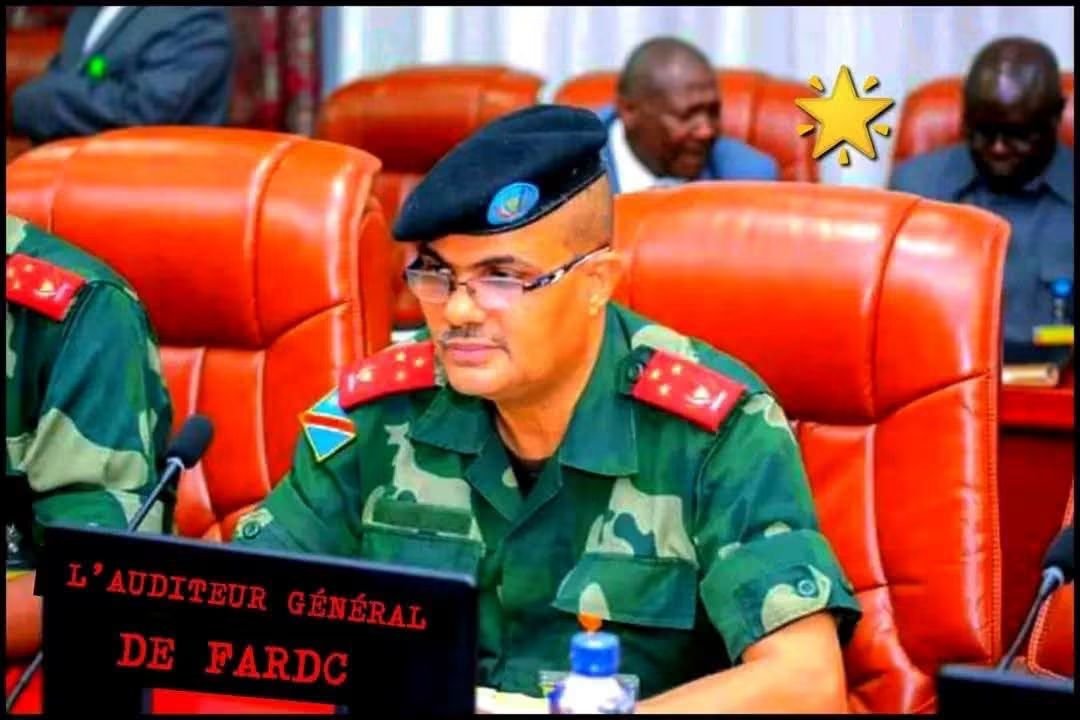 22Chancellatsha's tweet photo. Aaaaaahhhh mon général 😭😭😭😭😭😭😭😭😭😭😭😭😭😭😭😭😭😭😭😭😭😭😭😭😭😭😭😭😭😭😭😭, Seigneur !!! Qu'est-ce que tu veux nous apprendre ? 😭😭😭😭😭😭😭😭 pitié Seigneur 😭 https://t.co/8lwU26LvUe