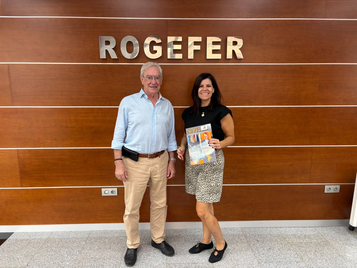 avemcop's tweet photo. 🟡 Desde AVEMCOP continuamos compartiendo la nueva edición de NIVEL con nuestras empresas asociadas y colaboradoras. 
En esta ocasión, Alfonso Robledo ha hecho entrega de varios ejemplares a Finanzauto, ROGEFER SL, Mercedes-Benz Autoprima y Tamayrep Levante. https://t.co/pZzVUDXixB