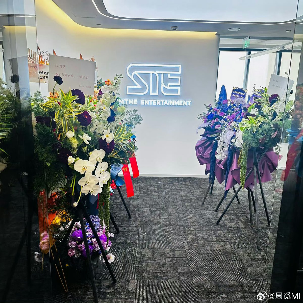 zhzhoumi's tweet photo. zhoumi weibo update https://t.co/p636hArUVw