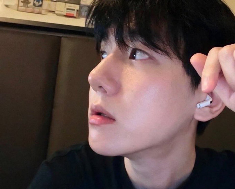 luvinallday's tweet photo. 라이브 또 해줘
또 얼굴 좀 보야줘 https://t.co/C2Jn5bIjAg