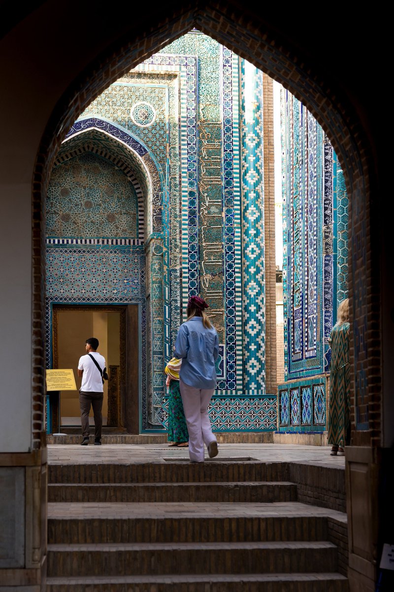 muslimpicture's tweet photo. Registan Square, Samarkand, Uzbekistan. https://t.co/ZZeLgnIfuF
