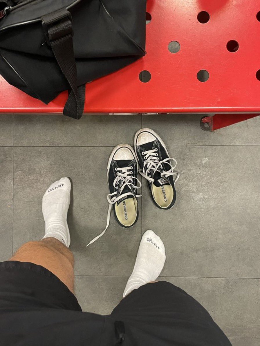 SmellyMuscleJck's tweet photo. Stinky and sweaty https://t.co/FaVLDiCS8X