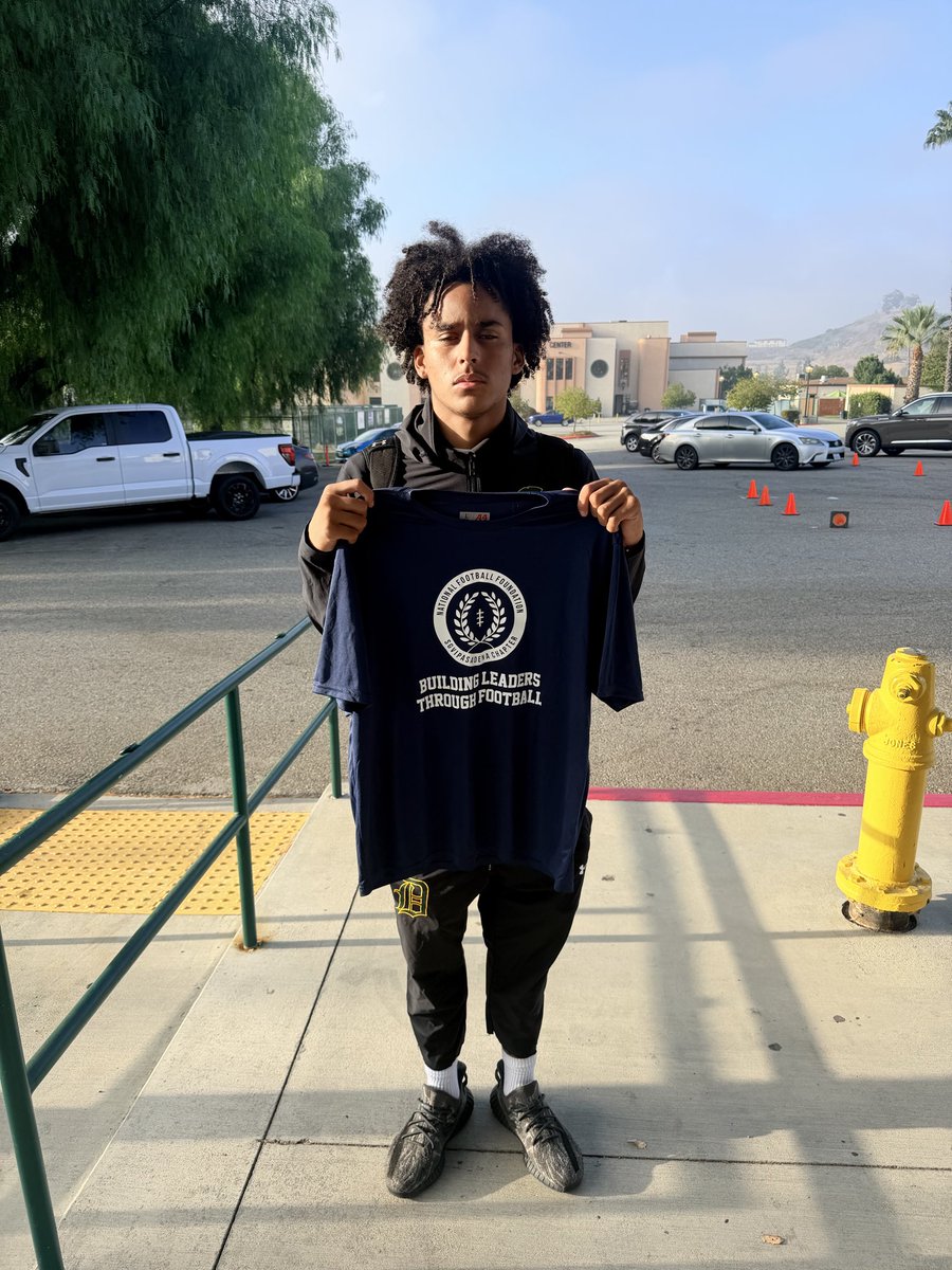 NFFSGV_Pasadena's tweet photo. Congratulations Cai Wallace  Week 4
NFF SGV/Pasadena Chapter 
Defensive  POTW @DamienFootball_ @NFFNetwork @SGVNSports @coachmark_48 @tspeterson40 @GabrielNDuarte_ https://t.co/dkq8eUqVKC