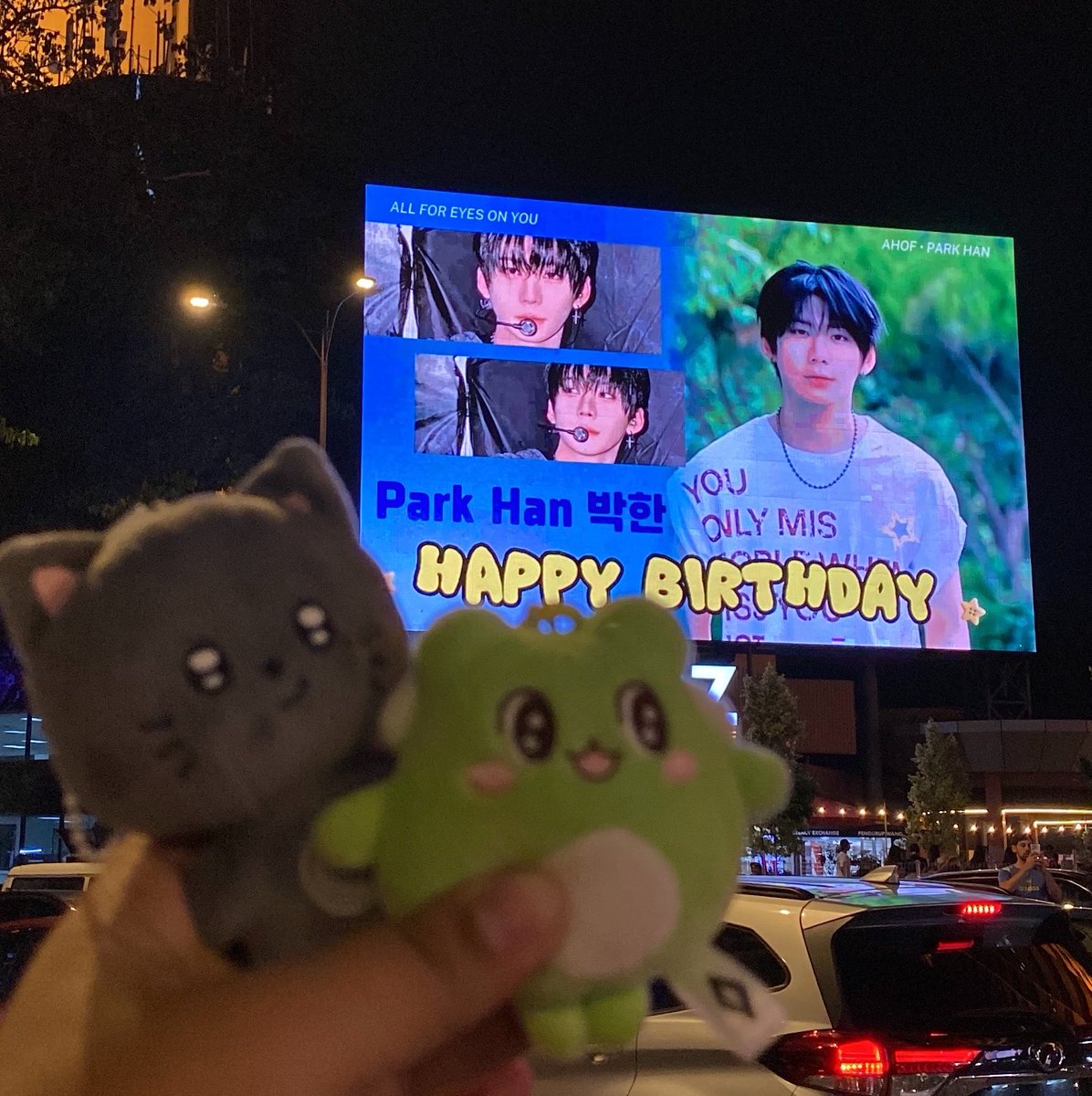 Rune_Norule's tweet photo. Thank you for doing Hannie’s birthday ads in KL @ParkHanGlobal 💕💕

HAPPY HANMAZING BIRTHDAY
#AChapterCalledParkHan 
#대박한생일 https://t.co/7duCm3vRCA