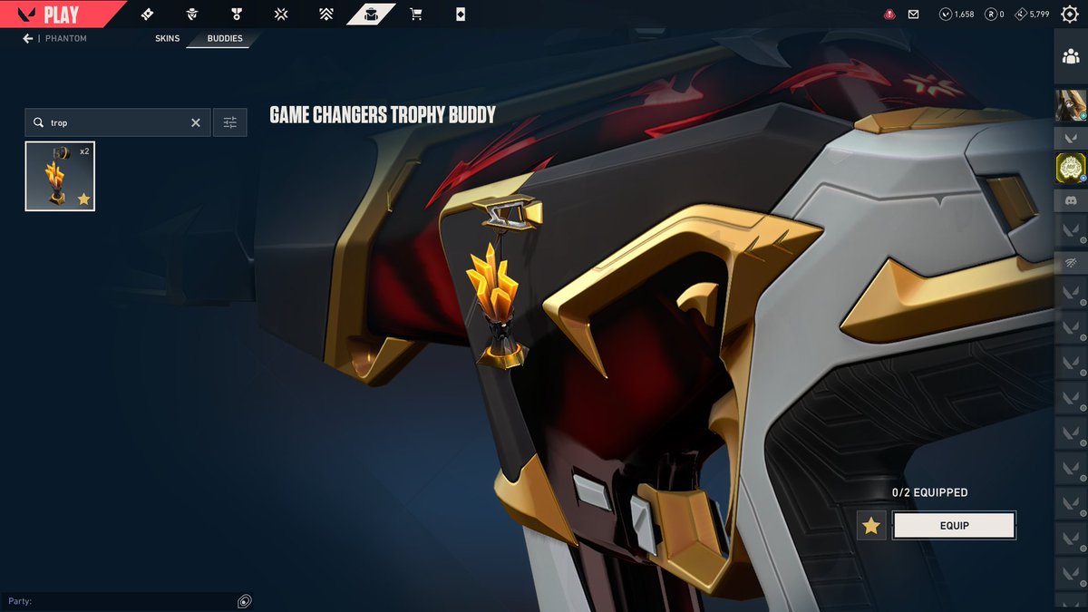 AcruxFPS's tweet photo. @wasabifriedrice I didn't like this year's buddy at all, it looks like a cheap dragon and has no VCT logo at all, I swapped it for the 2023 buddy. Luckily any golden buddy from a battlepass looks good on it https://t.co/m5fe1gswPU