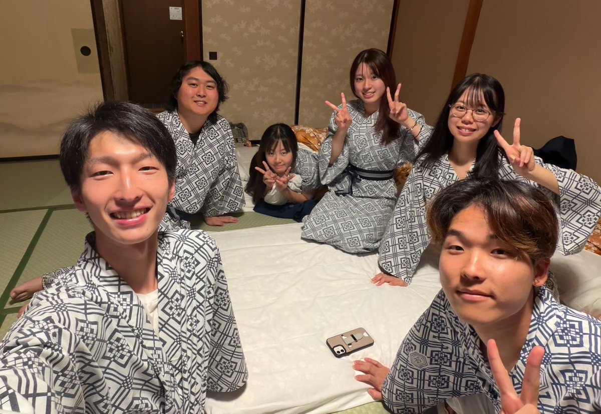 Solaris_bzb's tweet photo. ⋱ 今日はいかぺら♨️ ⋰

私たちは、今日9月25日(土)に伊香保温泉街で開催される #いかぺら に出演します！🧡

📍ざぶ〜んステージ
🕑15時50分ごろ〜

私たちは昨日から泊まって、伊香保温泉を満喫しています♨️
会場の皆さんと一緒に楽しめたら嬉しいです！😚

#いかぺら #いかぺら2026 #アカペラ https://t.co/KG5hXCXsra