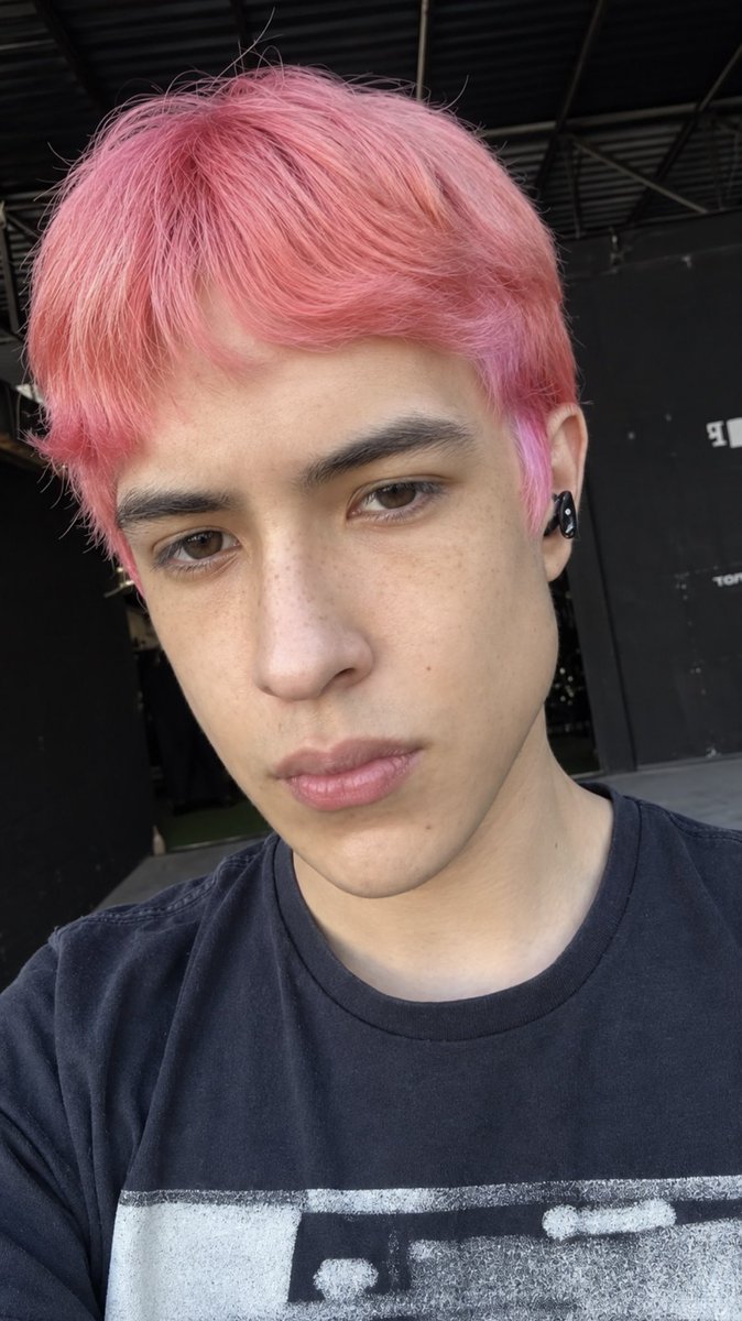 bubbleberry82's tweet photo. sla so quero posta essa foto https://t.co/4s7eFeMU3j