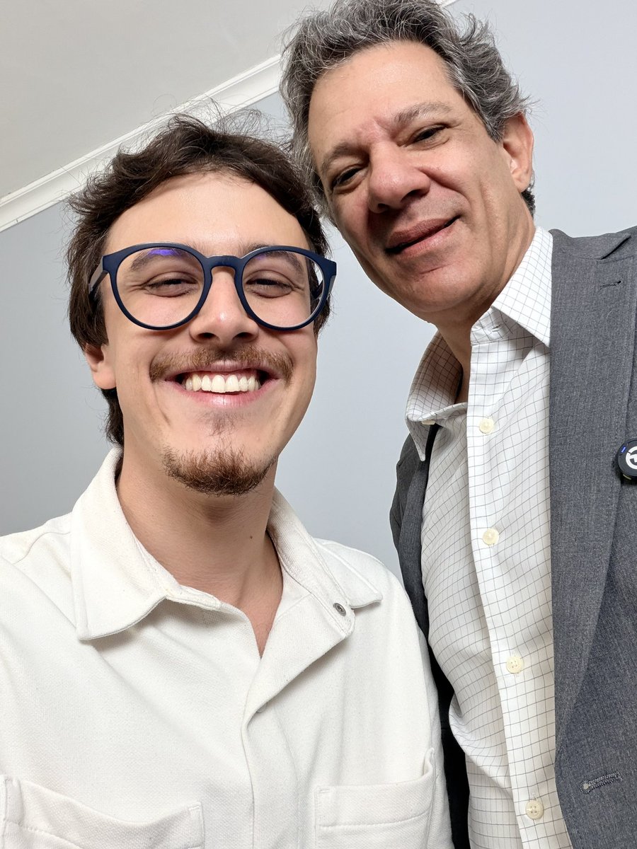 cortezpsol's tweet photo. Meu governador @Haddad_Fernando. 5️⃣0️⃣0️⃣5️⃣ + 1️⃣3️⃣ ✅ https://t.co/OCxpqogFaR