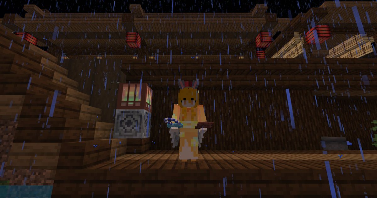 eto_cp's tweet photo. こそーり肝試し堪能中
良く釣れる壺と大漁祈願のお守りを両手に釣りに挑む https://t.co/X83sMV8T9s