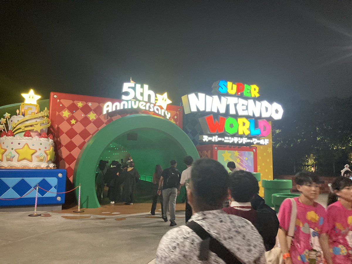 YuToR_114514's tweet photo. マリカーで長くて30分待ち！？
やばすぎ！ホラーナイトマジで最高！
#ユニバ25周年 https://t.co/ig7M5dhqGv