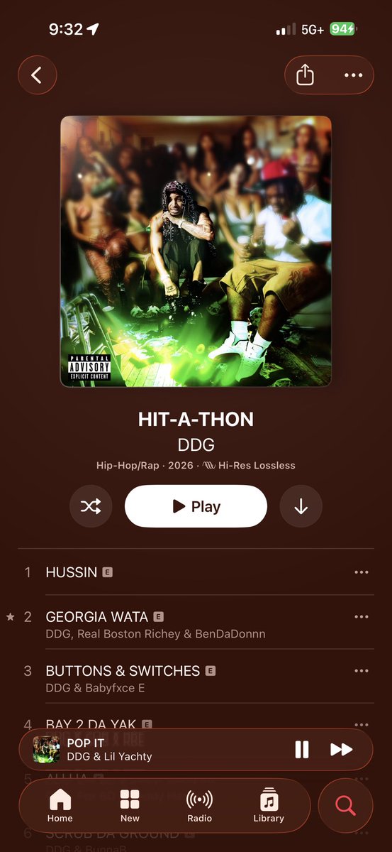 janedoe_crete's tweet photo. He genuinely just has a weak ass voice for 😂the songs be hard until he start rapping then i be like damn I'm actually listening to ddg https://t.co/Irp6G7aoAy