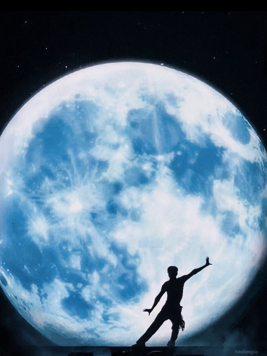 haoliangsu's tweet photo. 해피 추석 달님🌕✨

#은혁 #EUNHYUK #이혁재 #LEEHYUKJAE https://t.co/CLnWufcTz7