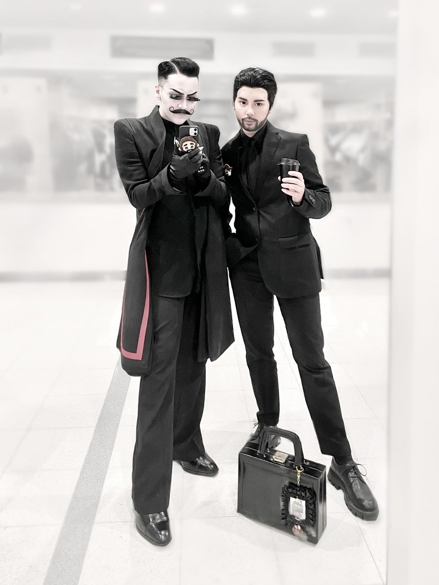 iivivichi's tweet photo. Doctor and his agent 🥚🪨🖤 #stobotnik #drrobotnik #agentstone https://t.co/5vuYZkTVH5