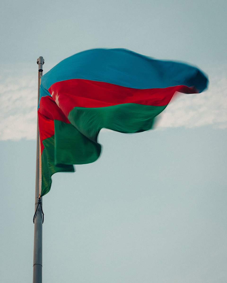 ScuderiaFerrari's tweet photo. Our Friday in Baku looked like this 📸 https://t.co/P1h7D0pkWM