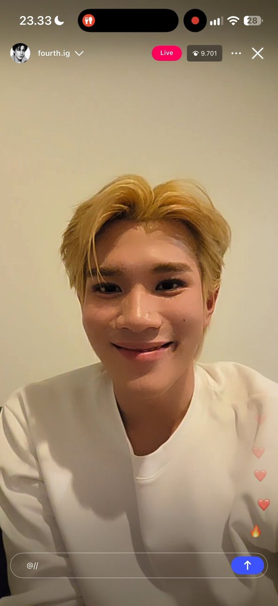 nongsiii's tweet photo. the fake eyelashes filter5555 narakkk 😸🤲🏻

#FourthIGLive
#Fourthnattawat #โฟร์ทณัฐวรรธน์ https://t.co/Dwg0SAlaW8