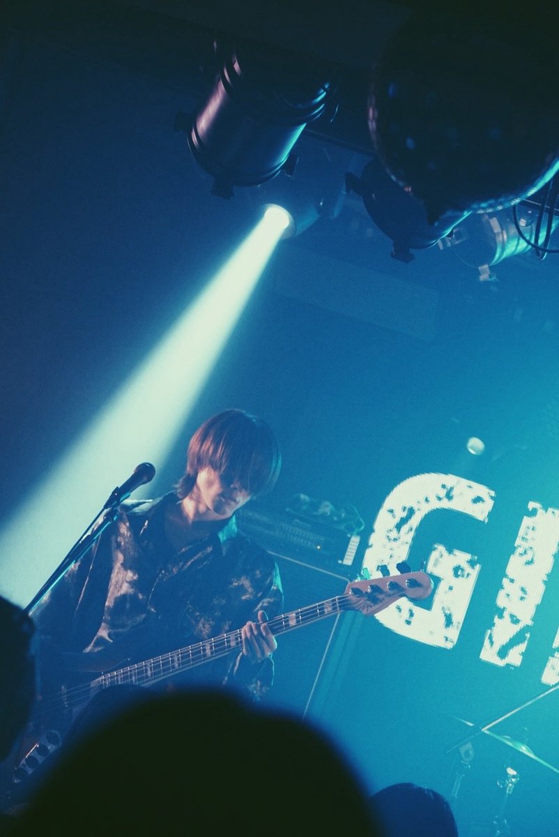 giraffepot_info's tweet photo. 2026.9.25@原宿RUIDO

https://t.co/Qv6ZIQ2Rxe designer
https://t.co/1KK5rwdPPE!Who!
3.モンスターサマーヒーロー
4.John Doe
5.I don’t know don’t I
6.明日のない花はない
7.青を込めて

祝！原宿RUIDO4周年！
それぞれの個性が爆発した三者三様の熱いスリーマン！ありがとうございました！ https://t.co/9TwJWUfmvl