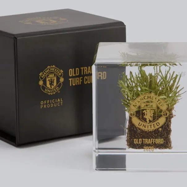 centredevils's tweet photo. 🚨🚨| NEW: The first batch of Old Trafford turf pieces have sold out. [@samuelluckhurst] https://t.co/PtNJb4wMp2
