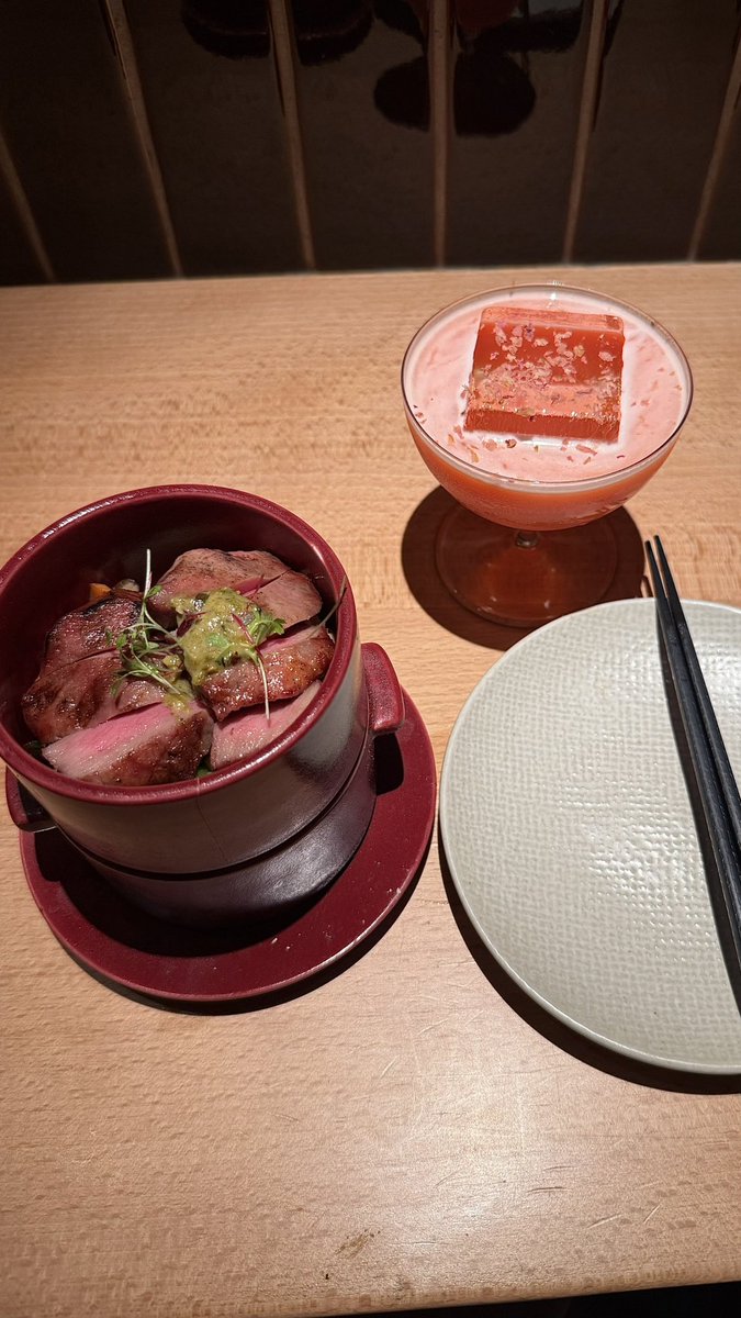 Aleinameei's tweet photo. Randomly found this place and now I’m here for the third time 🥢🙂‍↔️ https://t.co/vMrDPNiJBz