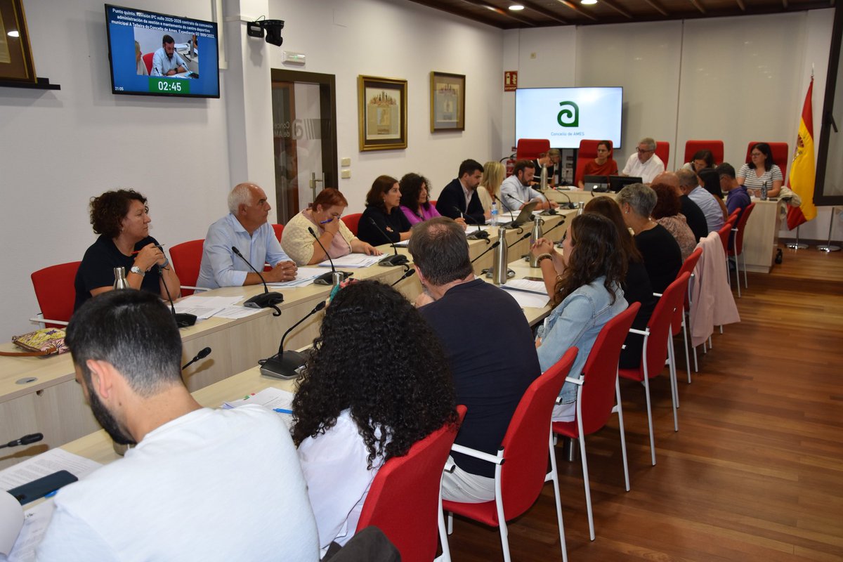 concellodeames's tweet photo. O Pleno aproba o expediente de licitación do contrato de concesión de obra pública das instalacións deportivas municipais do Milladoiro e da Telleira ℹ️
Ademais, aprobáronse outros asuntos.
📹 Gravación do pleno e crónica 🔗 https://t.co/CbNugAcfce
#Pleno #Ames #ConcelloDeAmes https://t.co/sfGxbymvIt