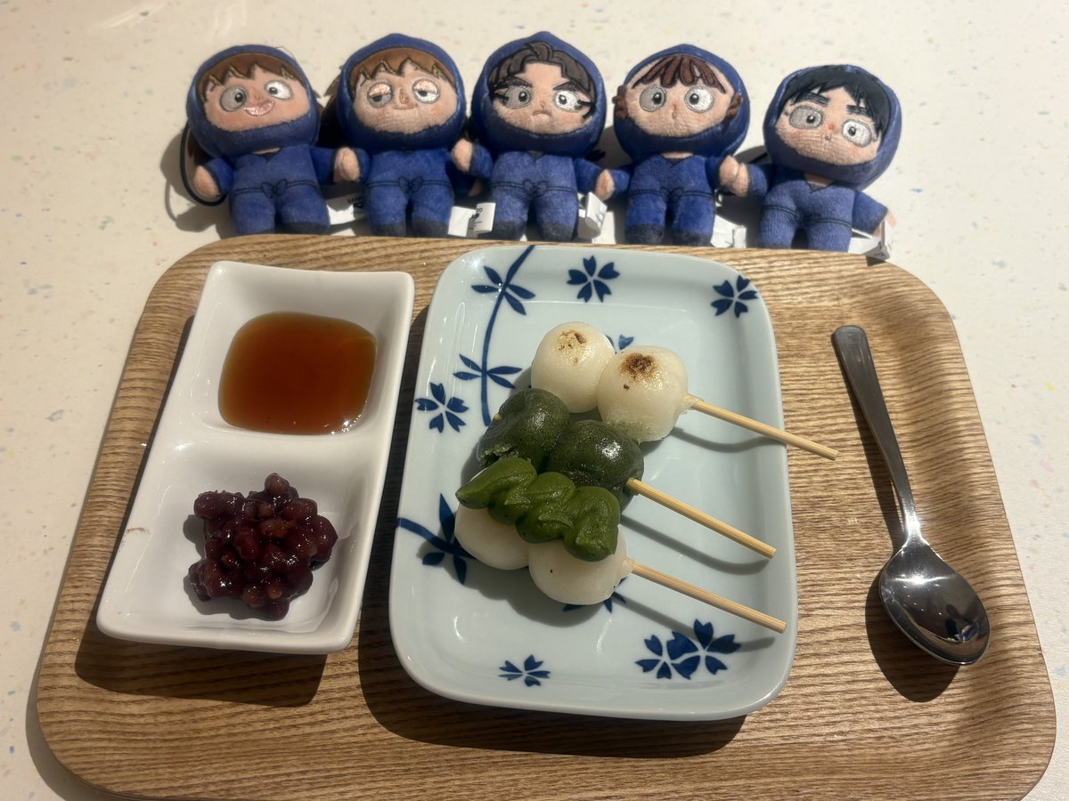 arannara0's tweet photo. 長屋1日目楽しかった❣️アドリブ増えてた‼️泣いたよ勿論
たくさん推し活できて嬉しかったな😌🤍
明日というか今日も観劇できるの嬉しすぎる😭😭😭 https://t.co/ZNebJJTjgV