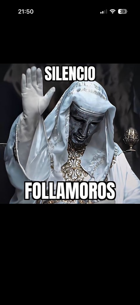 gosvert's tweet photo. @sparklebunny18 @ElFarodeCeuta No me llores mora y no te dirijas así a un hombre o tu familia te lapidará https://t.co/dXYVIIPExJ