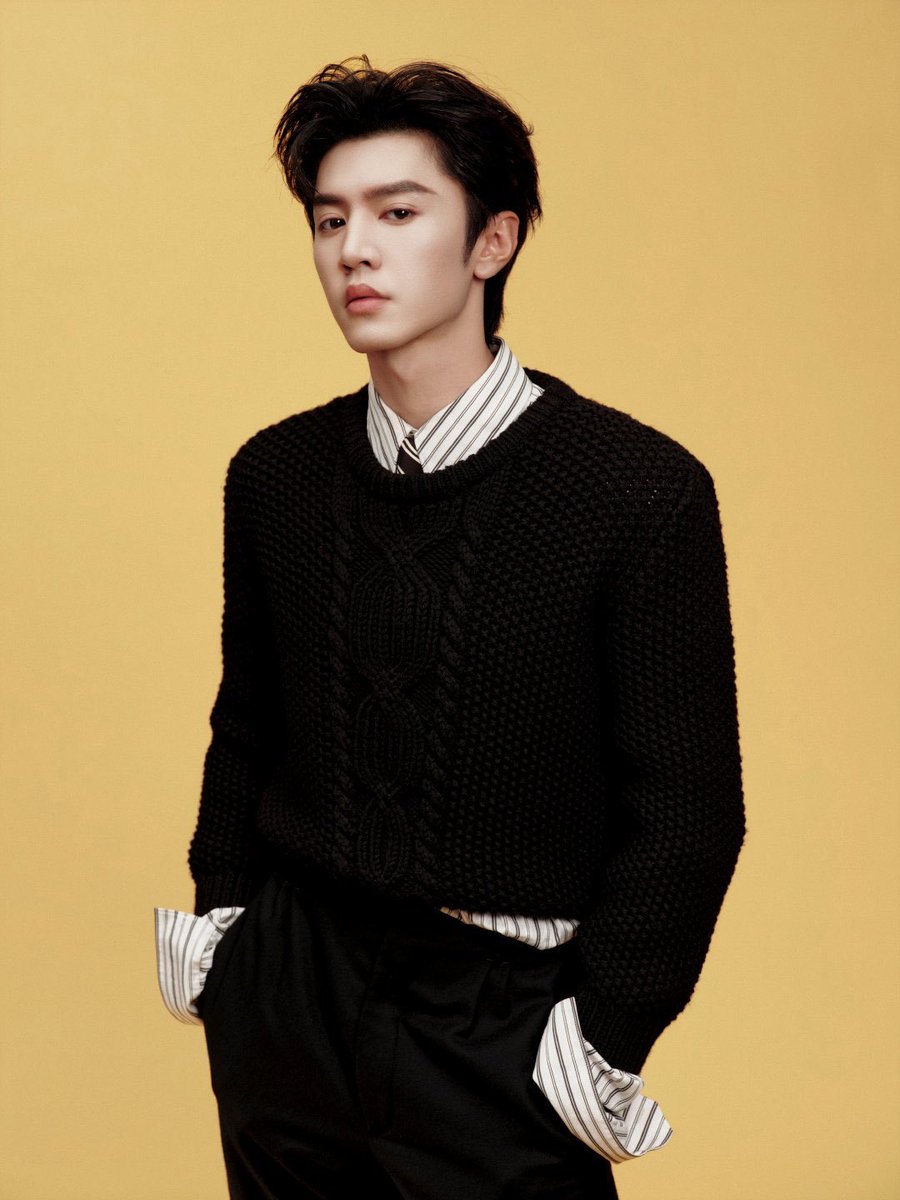CDramaBR's tweet photo. Atualização do estúdio de #ChenZheyuan.

“Deixando a imaginação correr solta e explorando livremente.” https://t.co/beTBzzxzFM