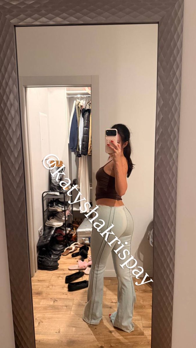 katyshakrispay's tweet photo. wer drück heute brav ab?💋 #herrin #geldherrin #findom https://t.co/xDWTkRDAMD