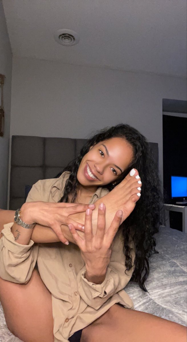 MyToesin's tweet photo. #Feet #FootFetish #FootModel #Heels #SelfWorship #Footjob #PrettyFeet #Arches #Soles #FootVideo #Feetpic #FootFinder #SelfWorship #Heels #Legs #Content #MyToeSin💗 https://t.co/WWWdTWYr73