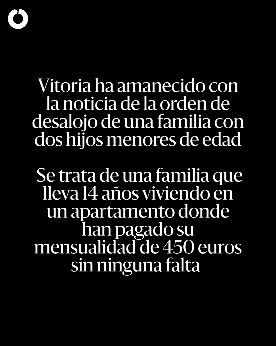eldiarioes's tweet photo. Desahucian a una familia con dos hijos, de 8 y 10 años, en Vitoria en medio de protestas y presencia policial https://t.co/tPyX8yOoa8 https://t.co/MykDoGZRcL
