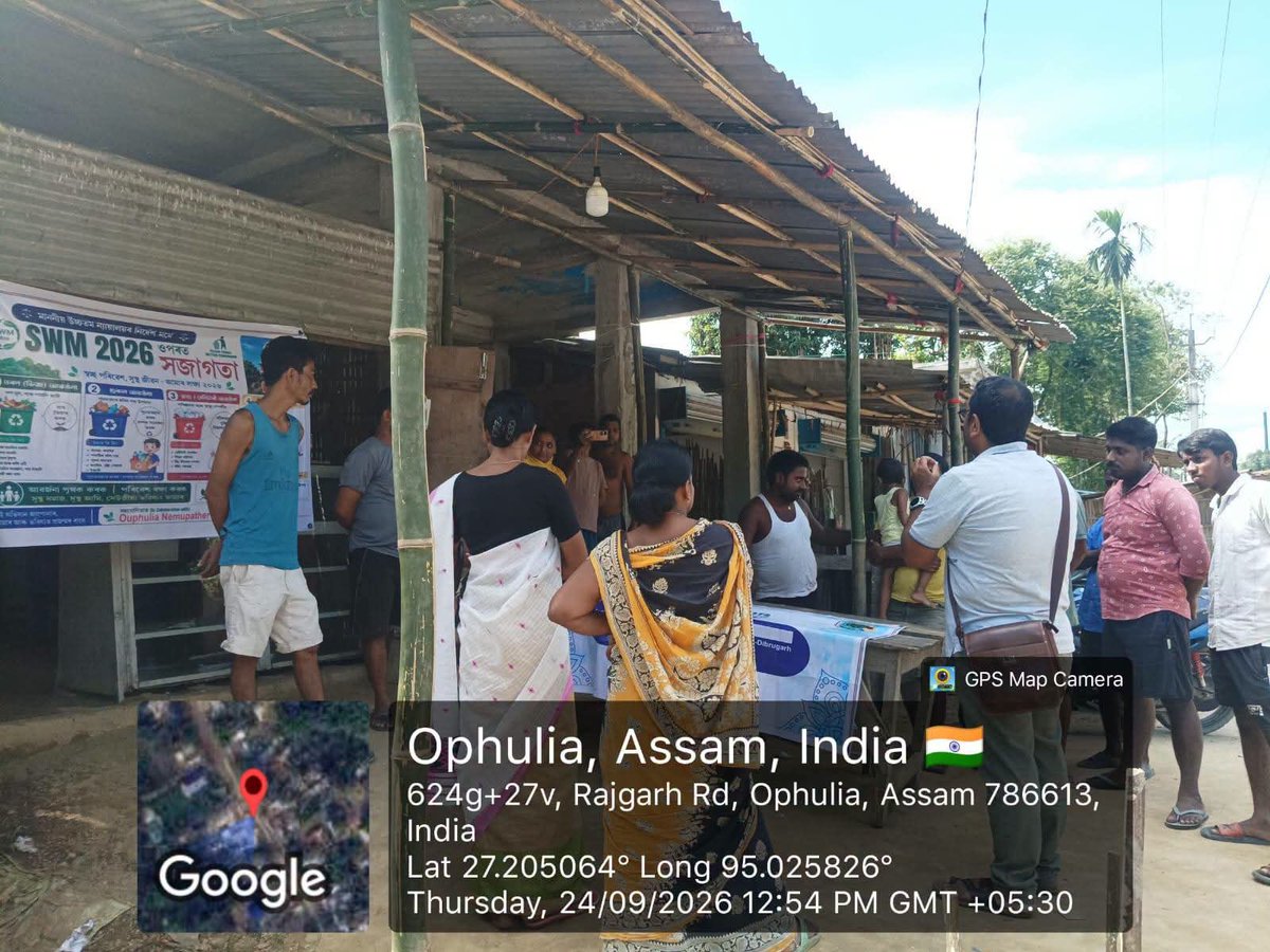 dc_dibrugarh's tweet photo. Segregation of Waste, less use of One time plastic etc. In this activity today BWC Lambit Khanikar,GP President.Ward members and local people of the village support us to Awareness among the owners of the market and local people.
#CMOAssam
#MyGovAssam
#DIPRASSAM https://t.co/TxVeVQGlZN