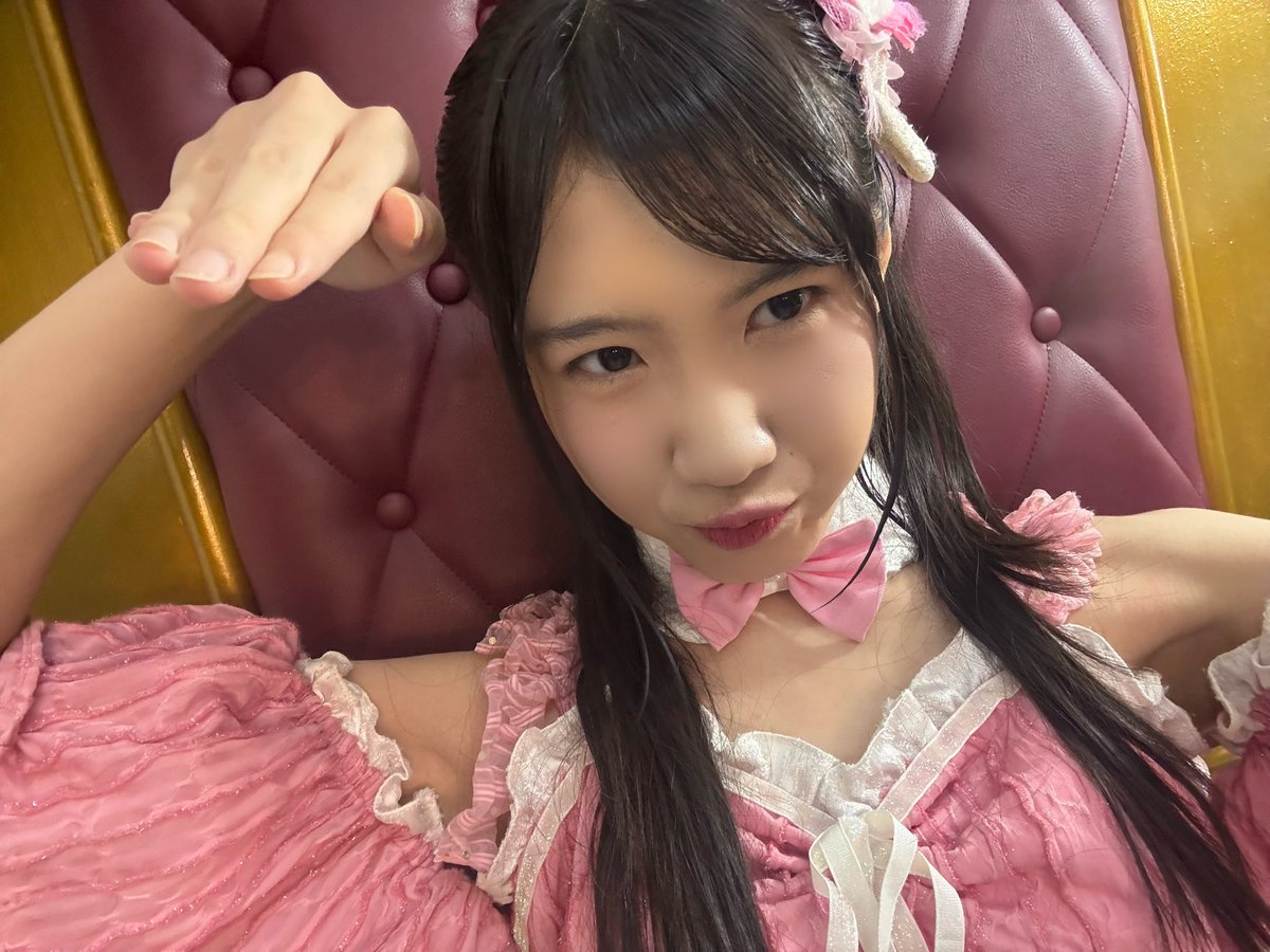 JE_JemimaJKT48's tweet photo. makasih buat hari ini! aku sukak warna lilac! HAPPY SEKALI🥹  sangaaaaat bersyukur bisa shonichi Cara Meminum Ramune🤍 mohon dukungannya selalu!
#SaishoNoHitokuchi https://t.co/38npMzB1nd
