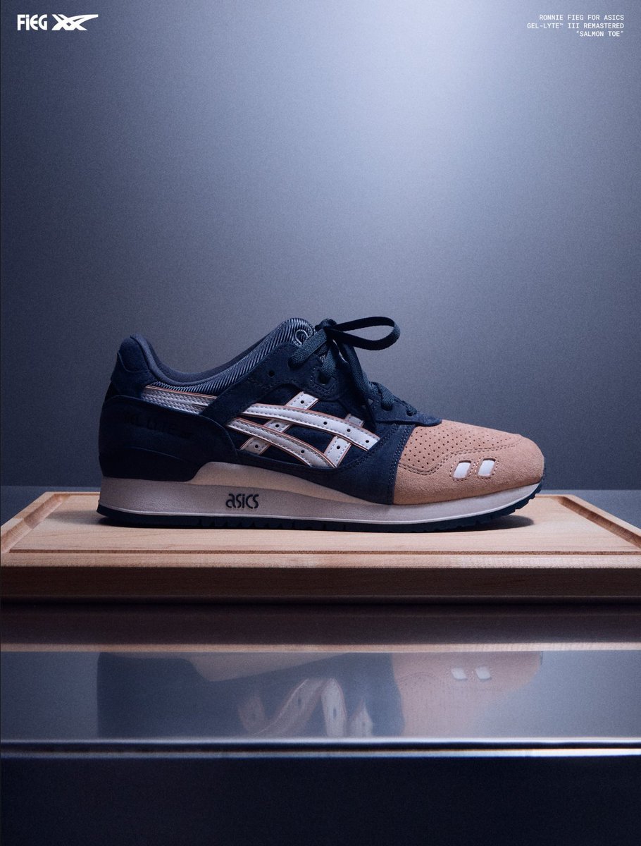 SOLELINKS's tweet photo. Early access to Voyage Loyalty Members on Kith App

Ronnie Fieg x ASICS Gel-Lyte III Remastered 'Salmon Toe' https://t.co/8ttqhr98WY